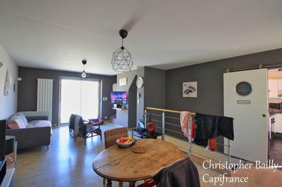 Immeuble - 168 m² - 8 pièces