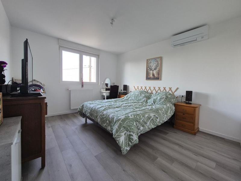 Maison - 206 m² - 9 pièces