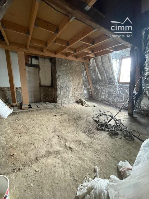 Maison traditionnelle - 130 m² - 6 pièces