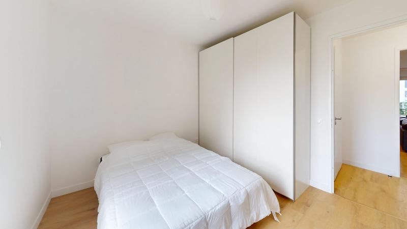 Appartement - 99 m² - 4 pièces