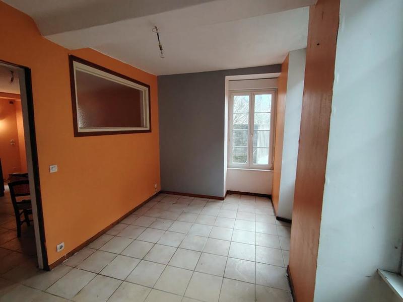 Immeuble - 132 m² - 7 pièces