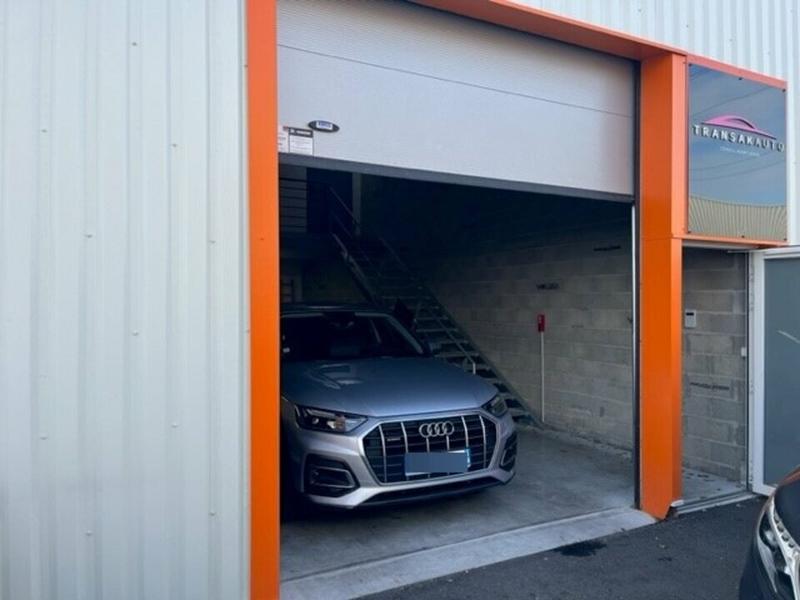 Local d'activité / Entrepôt - 258 m²