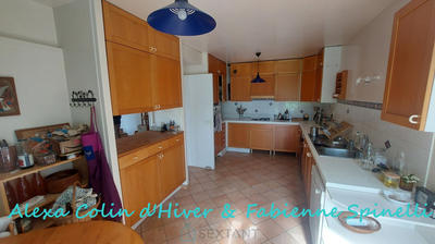 Maison - 177 m² - 7 pièces