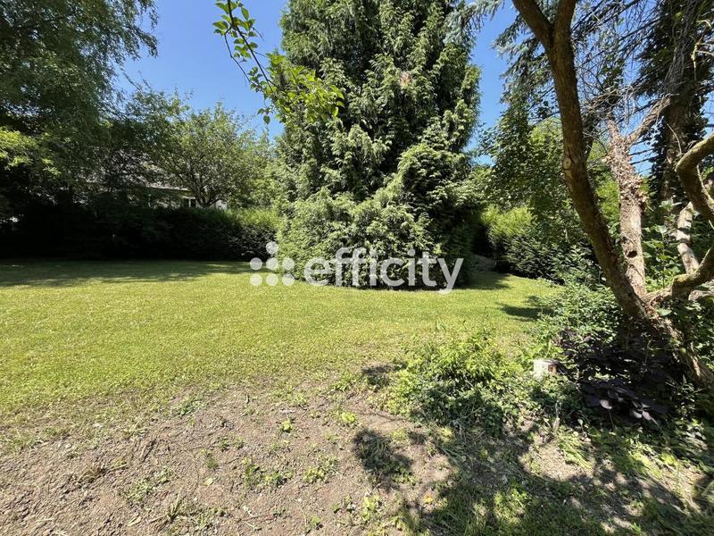 Terrain - 1 087 m²