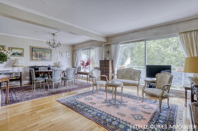 Appartement - 104 m² - 5 pièces