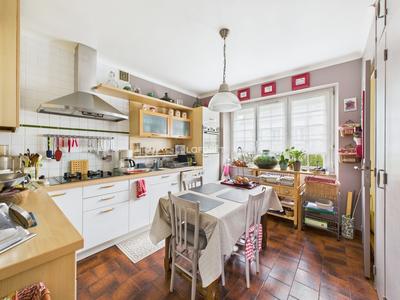 Maison - 122 m² - 5 pièces