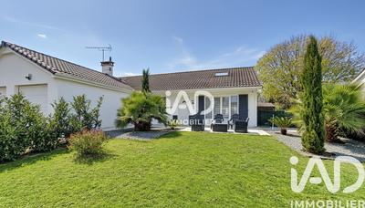 Maison - 107 m² - 5 pièces