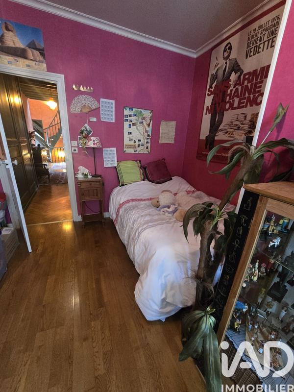 Maison - 358 m² - 10 pièces