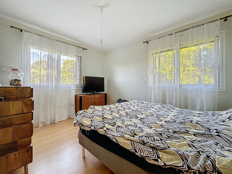 Maison - 175 m² - 8 pièces