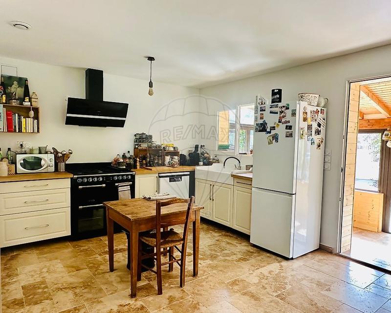 Maison - 84 m² - 3 pièces