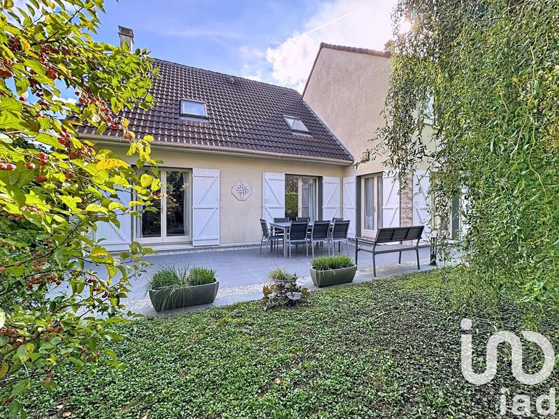 Maison - 150 m² - 7 pièces