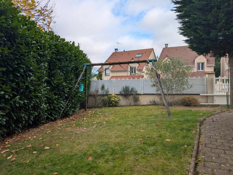 Maison - 122 m² - 5 pièces