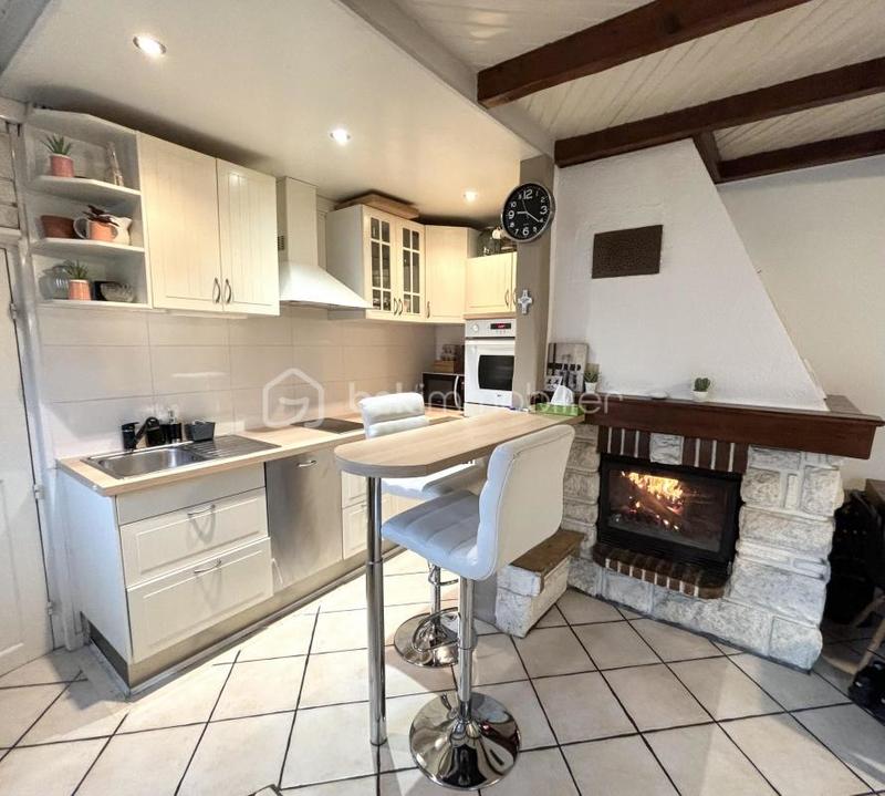 Maison - 60 m² - 4 pièces