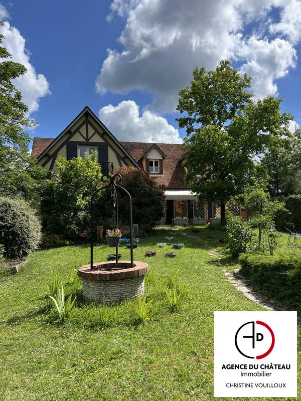 Maison - 245 m² - 11 pièces