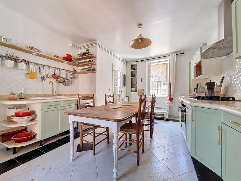 Maison - 90 m² - 3 pièces