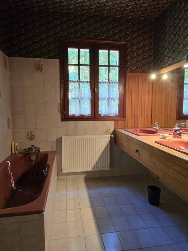 Maison - 315 m² - 10 pièces