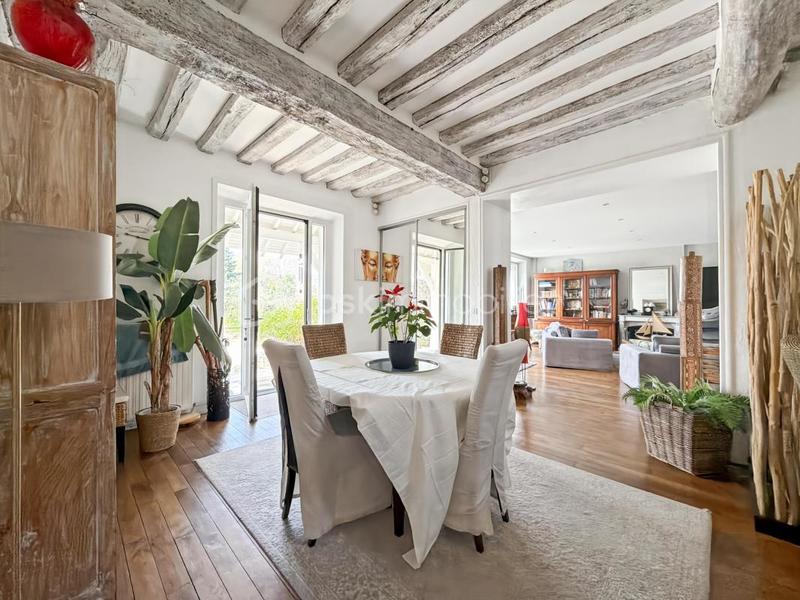Maison bourgeoise - 280 m² - 10 pièces