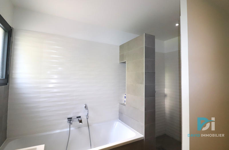 Villa - 150 m² - 5 pièces