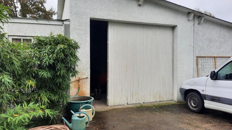 Maison - 254 m² - 10 pièces