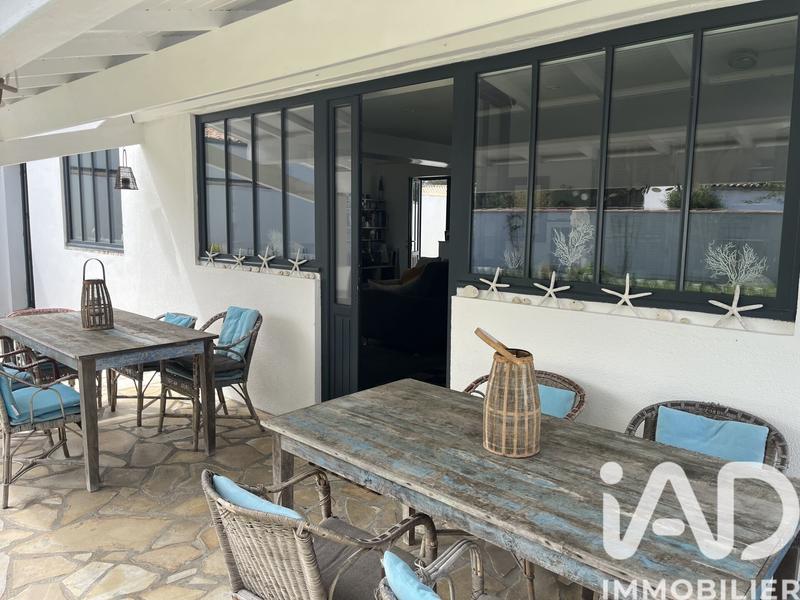 Maison - 170 m² - 8 pièces