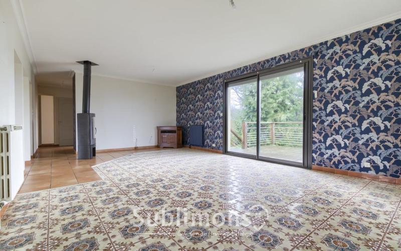 Maison traditionnelle - 157 m² - 6 pièces