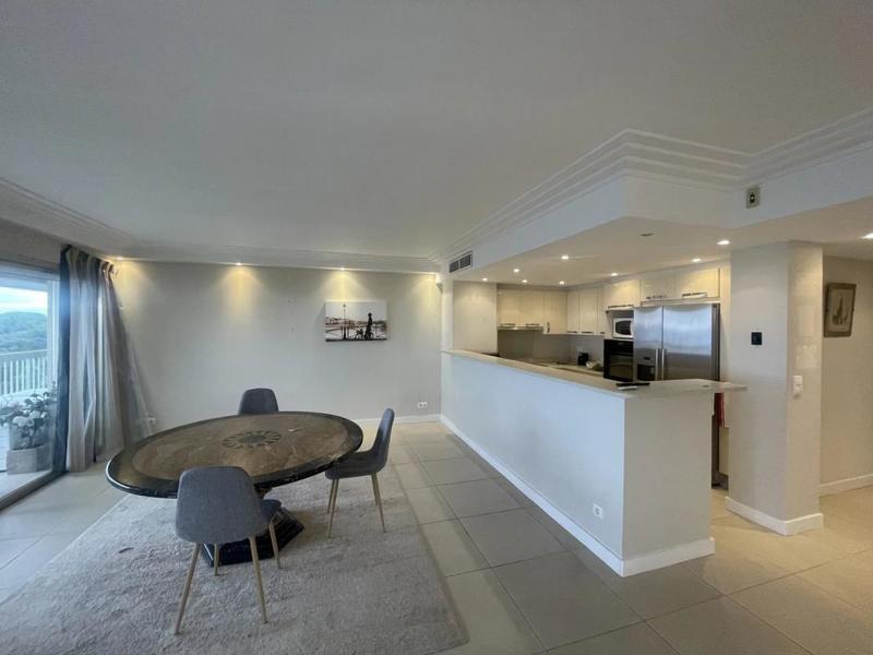 Appartement - 125 m² - 3 pièces