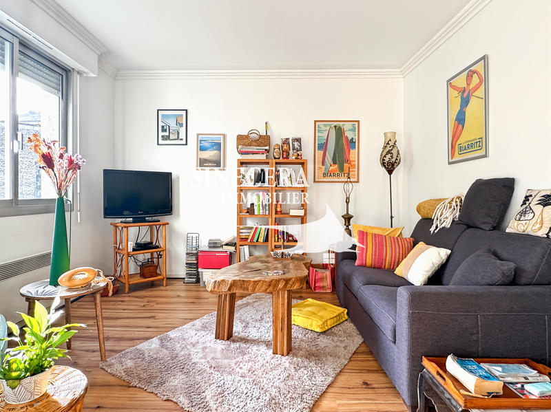 Appartement - 85 m² - 4 pièces