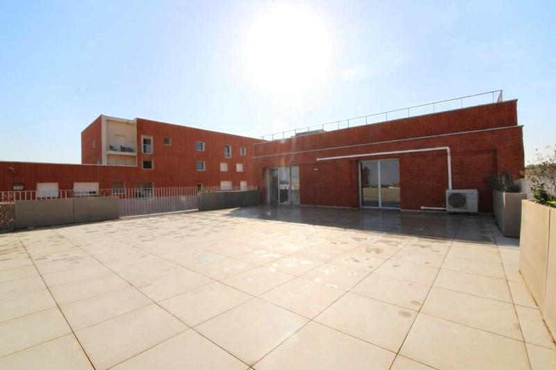 Appartement - 104 m² - 5 pièces