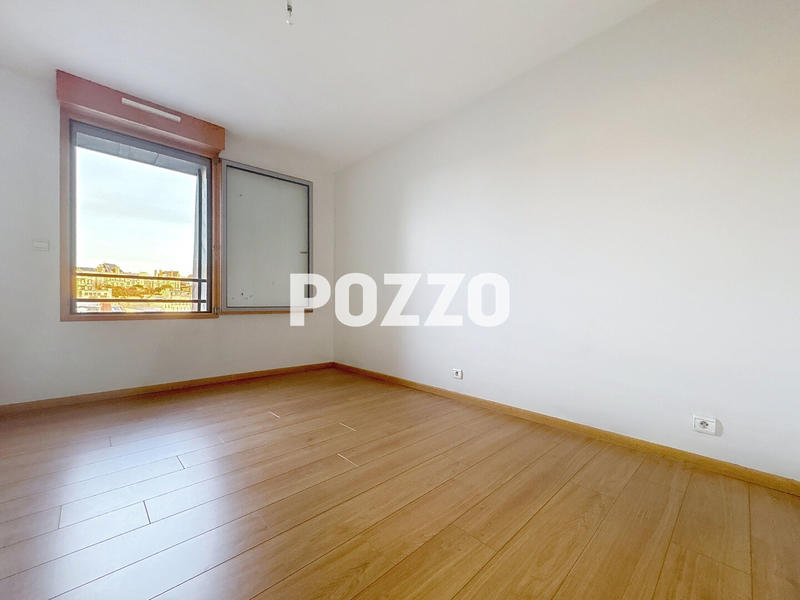 Appartement - 96 m² - 3 pièces