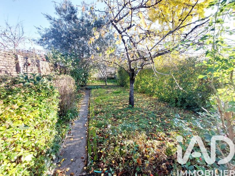 Maison - 194 m² - 14 pièces