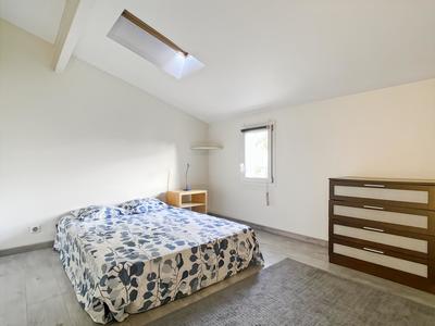 Appartement - 100 m² - 4 pièces