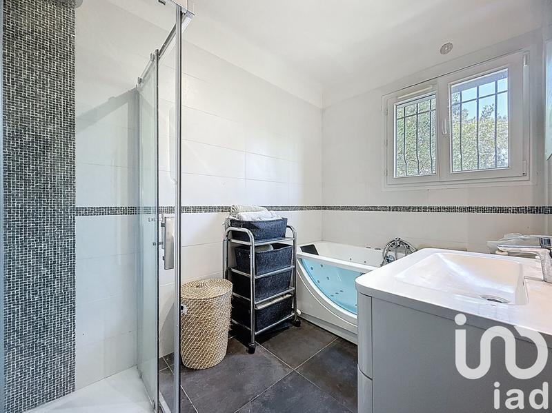 Maison - 163 m² - 6 pièces