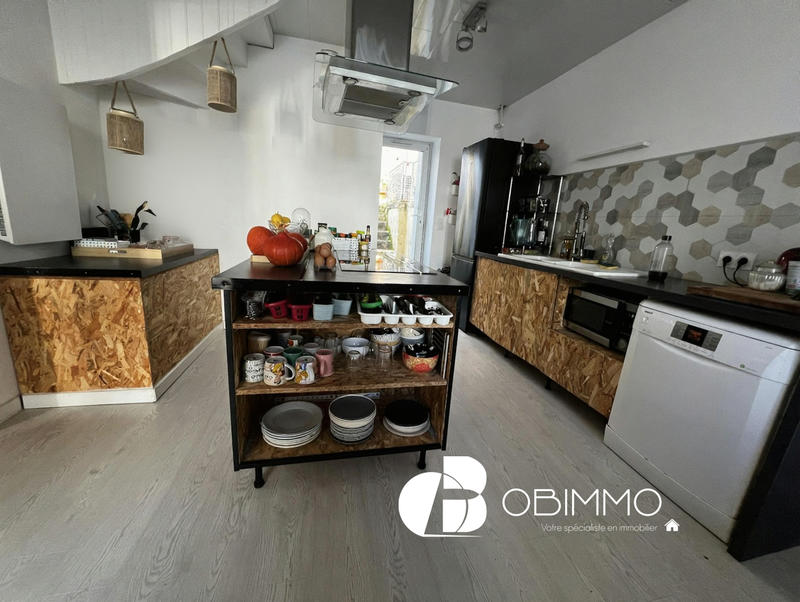 Maison - 131 m² - 6 pièces