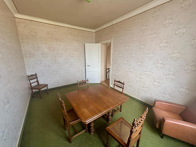 Maison - 104 m² - 4 pièces