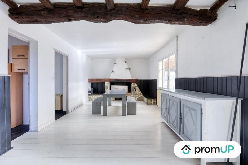 Maison - 270 m² - 7 pièces