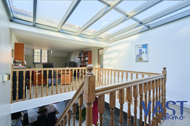 Maison - 194 m² - 5 pièces