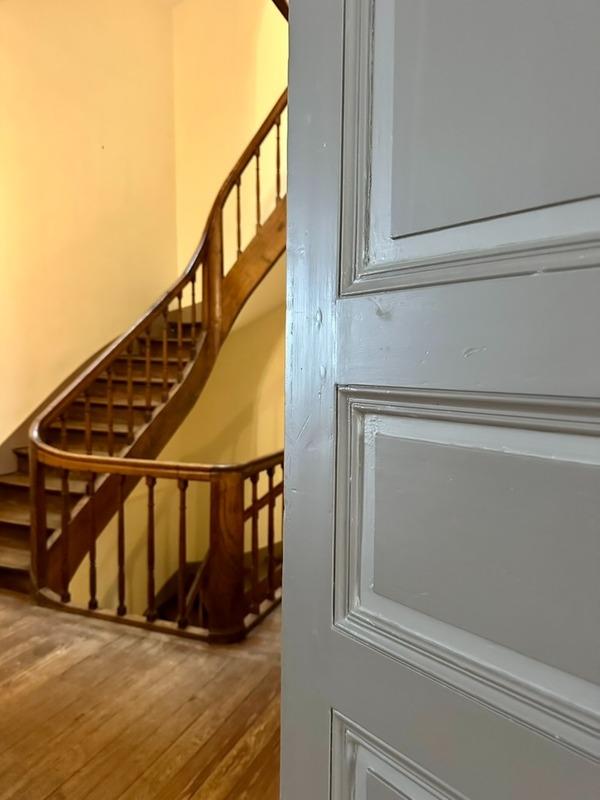 Maison de ville - 285 m² - 9 pièces