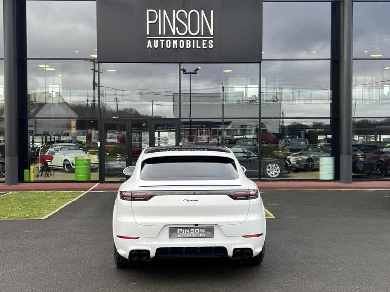 Porsche Cayenne Coupé 3.0 E-Hybrid 462