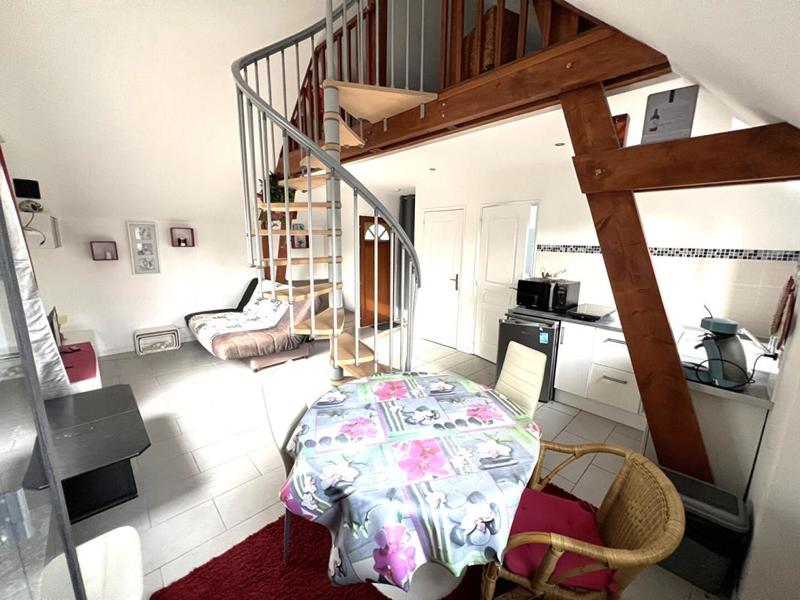 Maison - 197 m² - 6 pièces