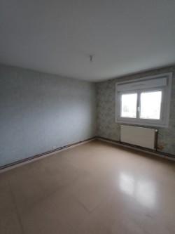 Appartement - 81 m² - 3 pièces