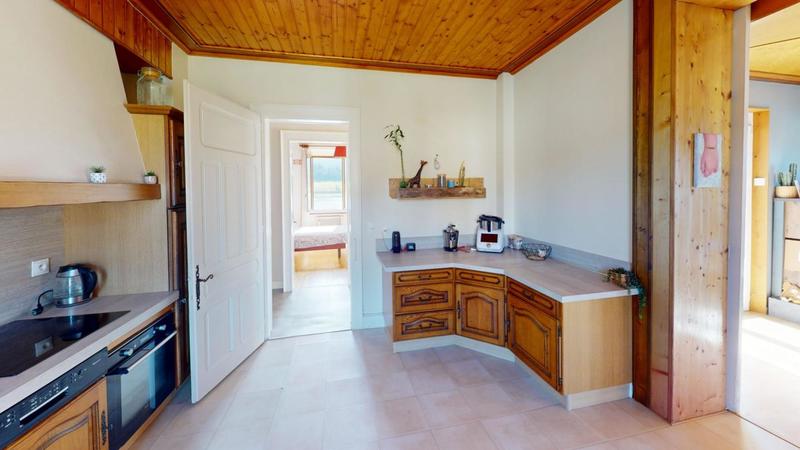 Appartement - 155 m² - 6 pièces