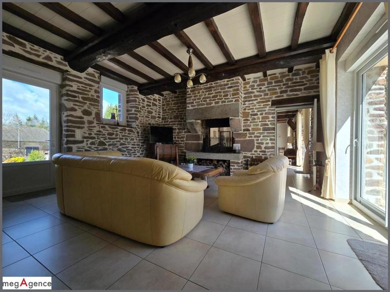 Maison - 350 m² - 17 pièces