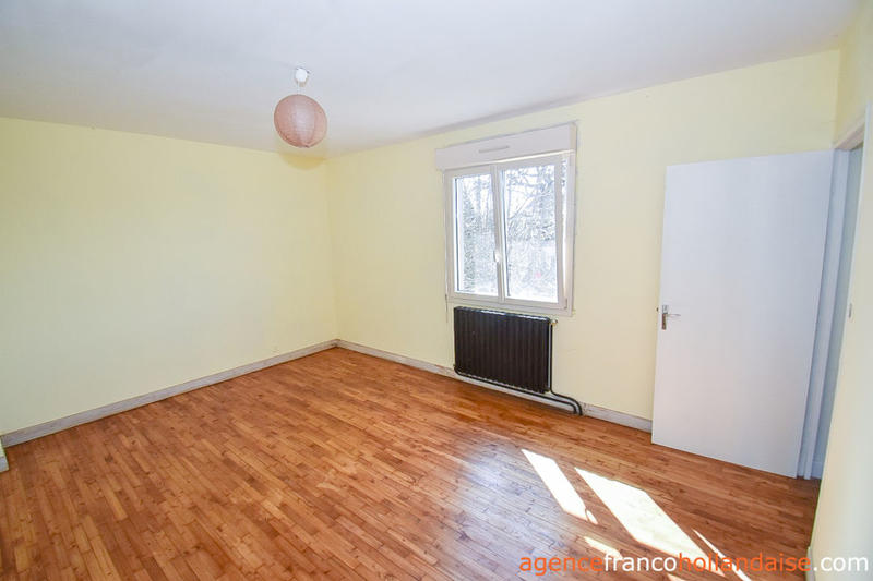 Maison - 152 m² - 8 pièces