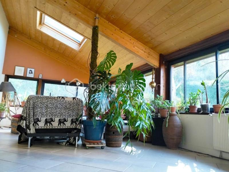 Demeure - 160 m² - 6 pièces