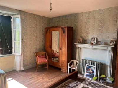 Maison en pierre - 165 m² - 7 pièces