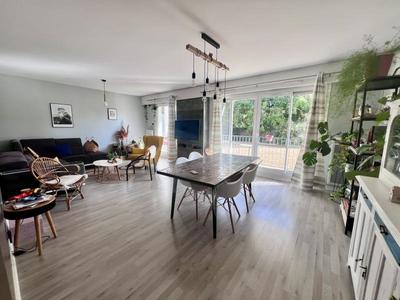 Appartement - 110 m² - 5 pièces