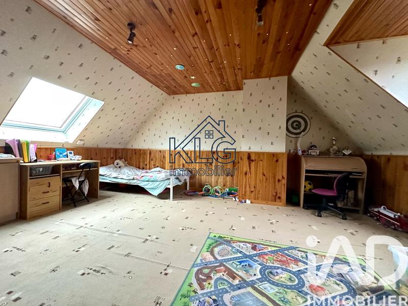 Maison - 155 m² - 8 pièces