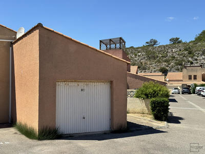 Parking / Garage - 17 m²