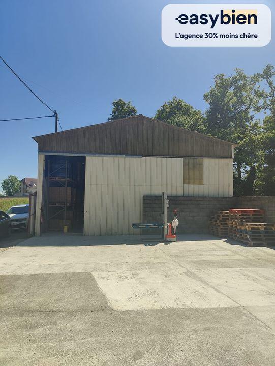 Bureau - 227 m² - 2 pièces