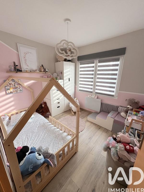 Maison - 95 m² - 5 pièces